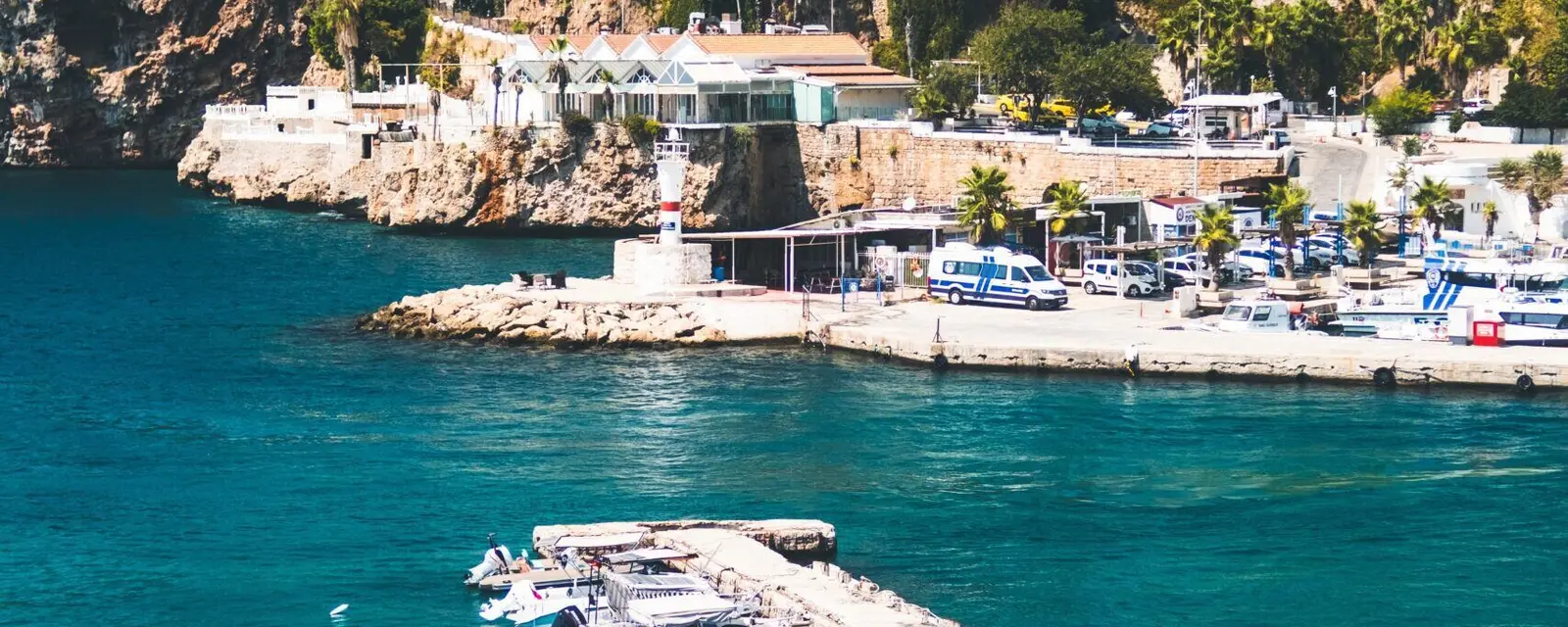 Hafen und Altstadt von Antalya