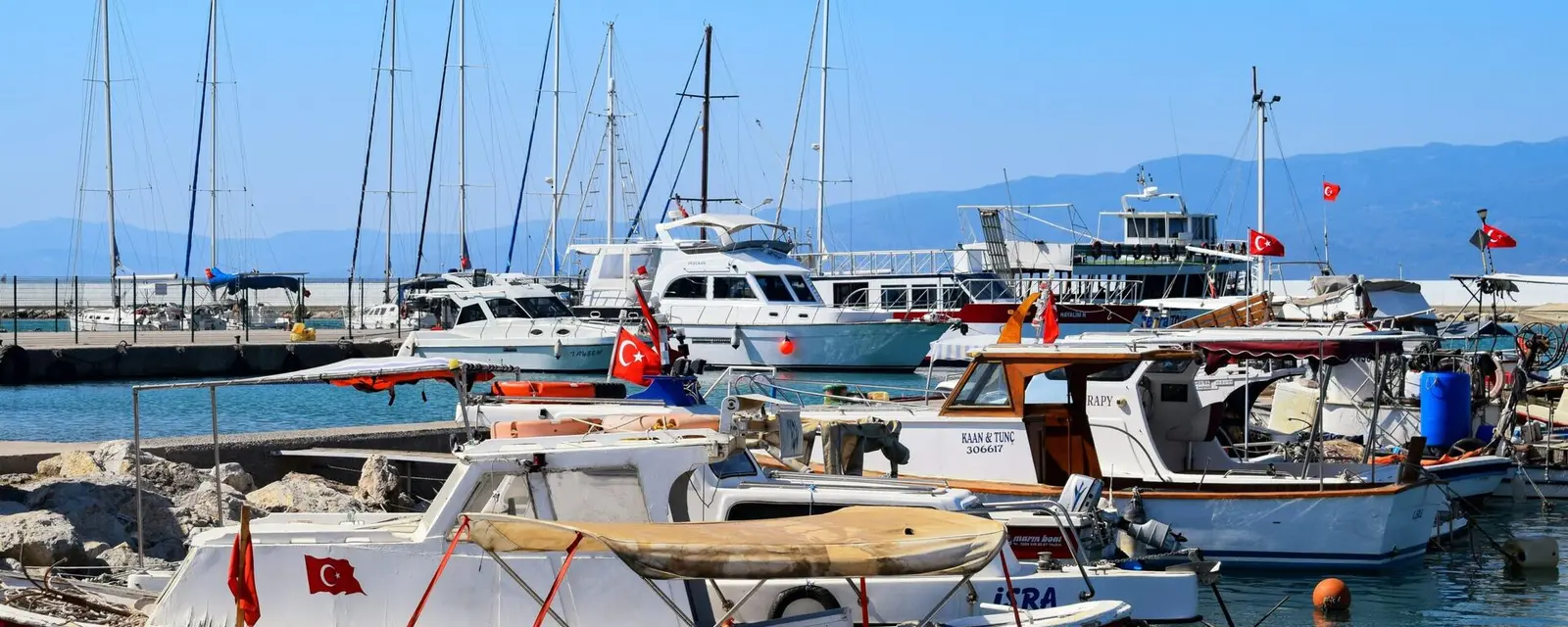 Yachthafen an der türkischen Mittelmeerküste